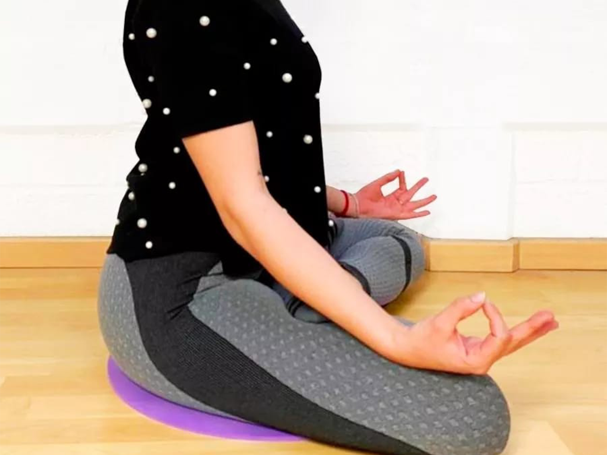 Tapete Circular Tiny para Yoga, Fitness y Ejercicio