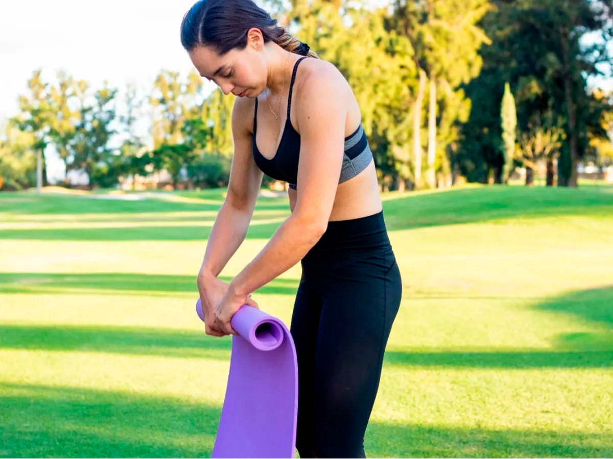 Tapete Para Yoga y Pilates 6mm 150cm x 56cm.